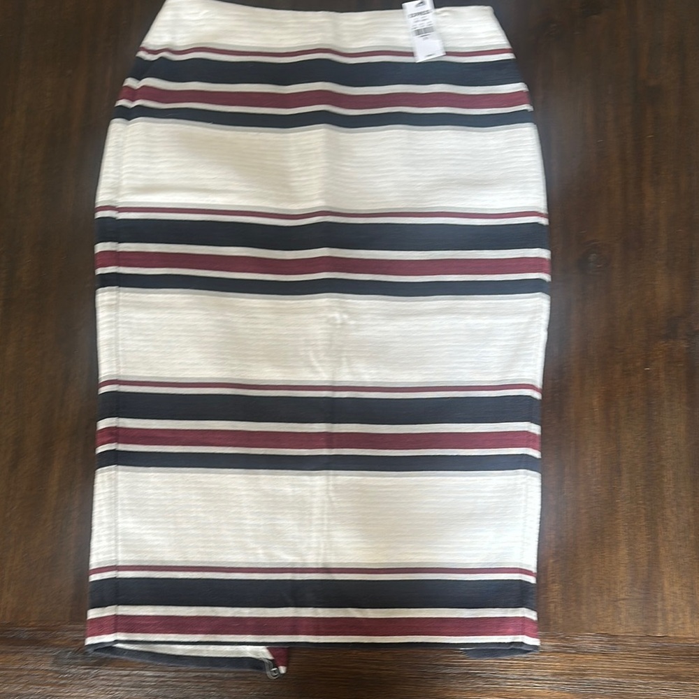 Express Cream and Black Pencil Skirt Knee-Length Work